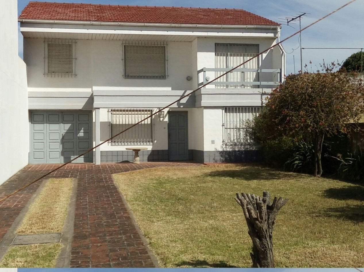 HERMOSO CHALET A 200 METROS DE LA COSTA