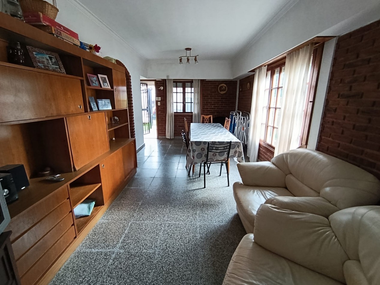 HERMOSO CHALET Y DEPARTAMENTO EN FARO PUNTA MOGOTES