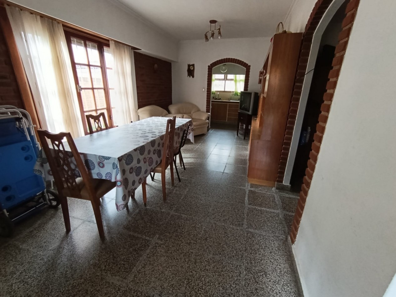 HERMOSO CHALET Y DEPARTAMENTO EN FARO PUNTA MOGOTES