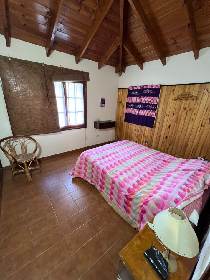 CHALET EN 2 PLANTAS Y CON DOS LOTES.